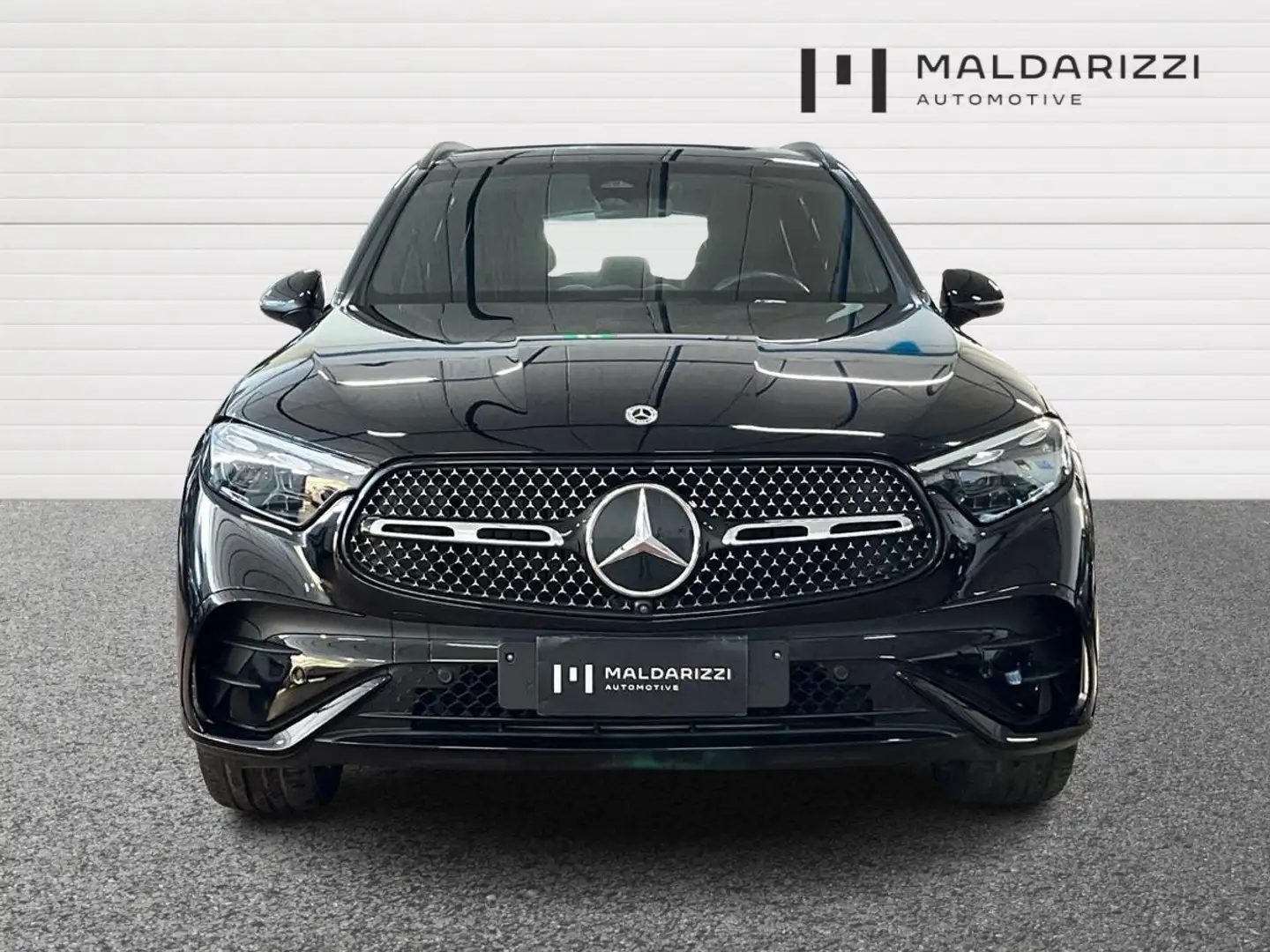 Mercedes-Benz GLC 220 220 d AMG Premium 4matic auto Schwarz - 2