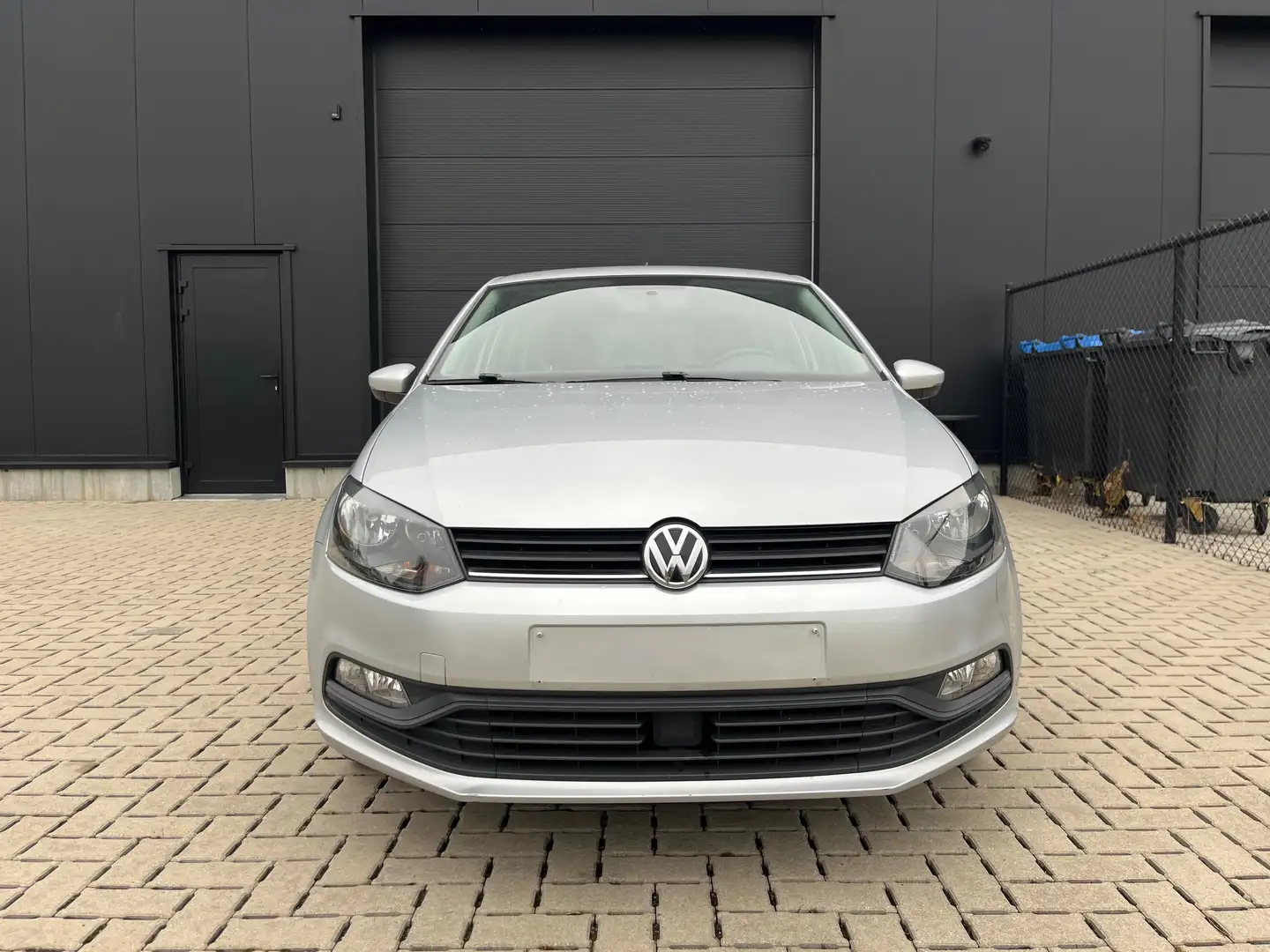 Volkswagen Polo Polo 1.0 Comfortline 50 000km! Zilver - 2