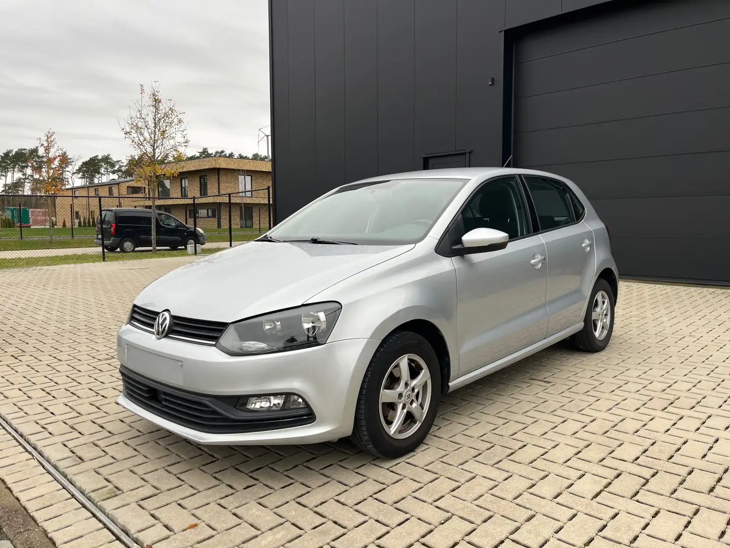 Volkswagen Polo Polo 1.0 Comfortline 50 000km! Zilver - 1
