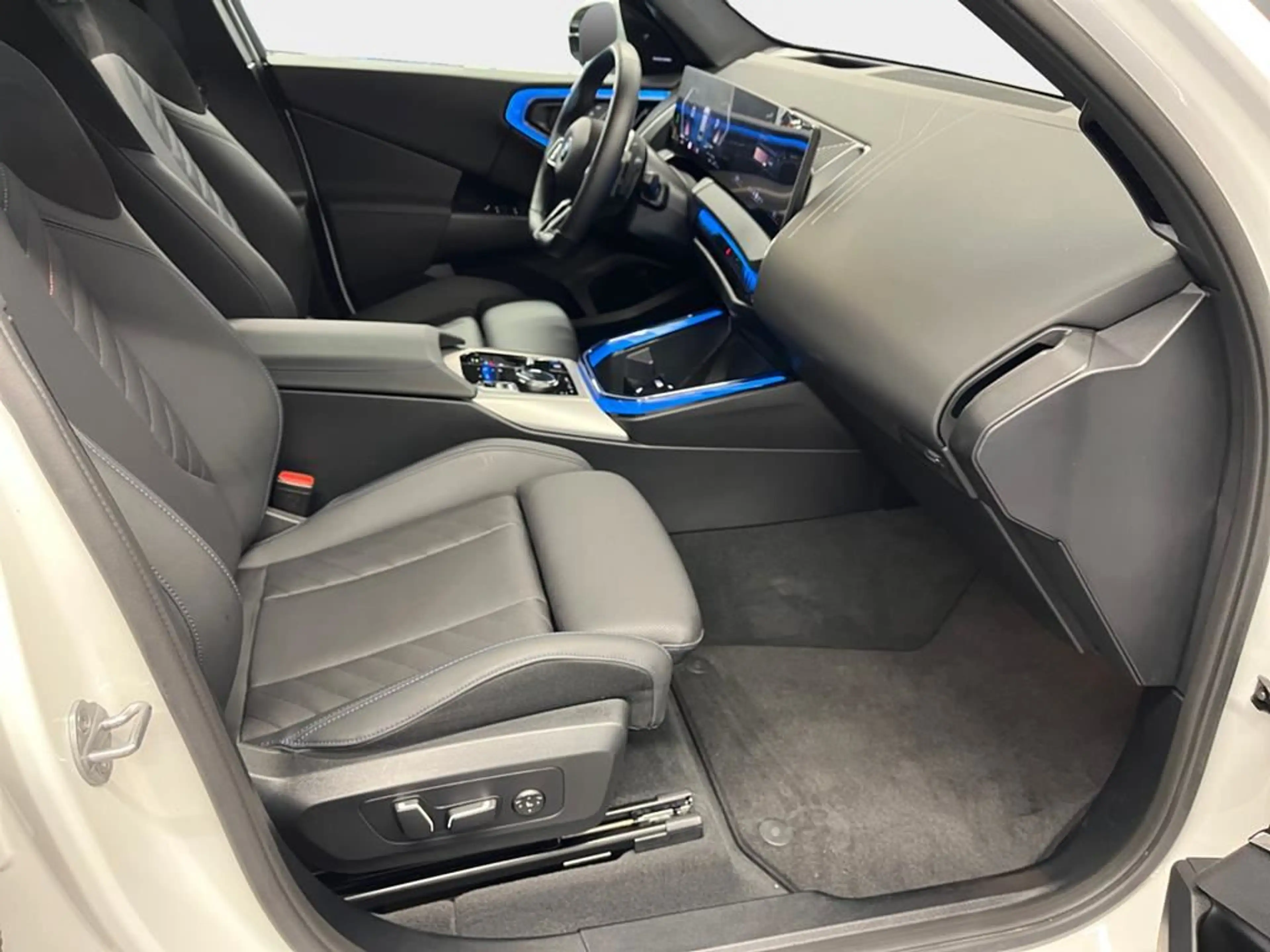 BMW X3 M Sport — photo 14