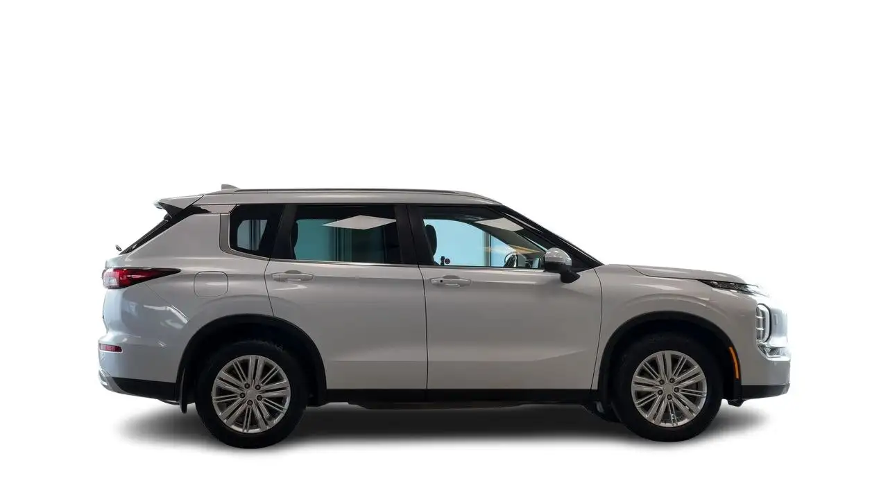 Mitsubishi Outlander снимка Mitsubishi Outlander