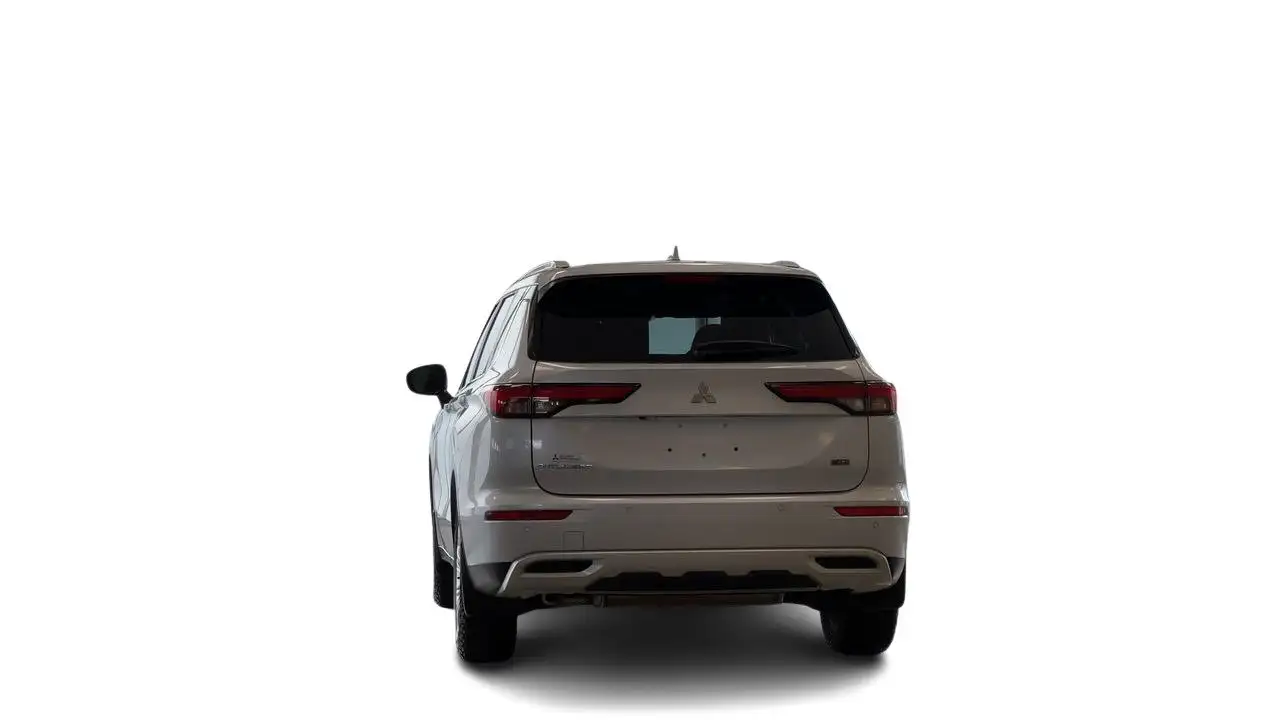 Mitsubishi Outlander снимка Mitsubishi Outlander