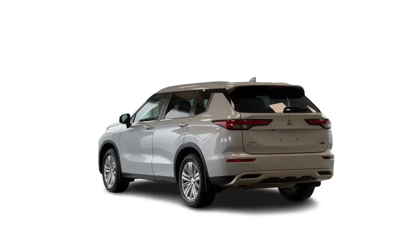 Mitsubishi Outlander снимка Mitsubishi Outlander