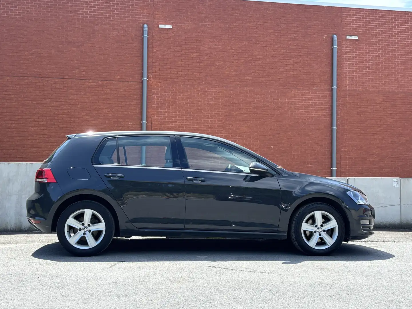 Volkswagen Golf 1.2 TSI Highline - 2