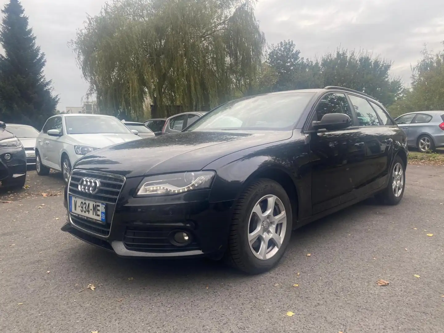 Audi A4 Avant 1.8 TFSI - 160CV  AVANT 2011 BREAK Business  Noir - 1