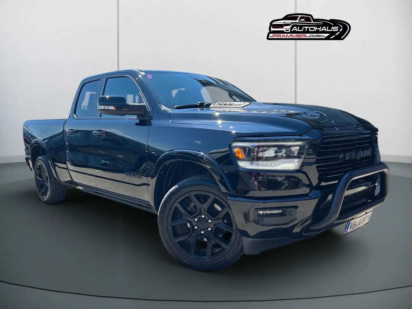 Dodge RAM 1500 Laramie Night Quad Cab Long Pickup Nero - 2
