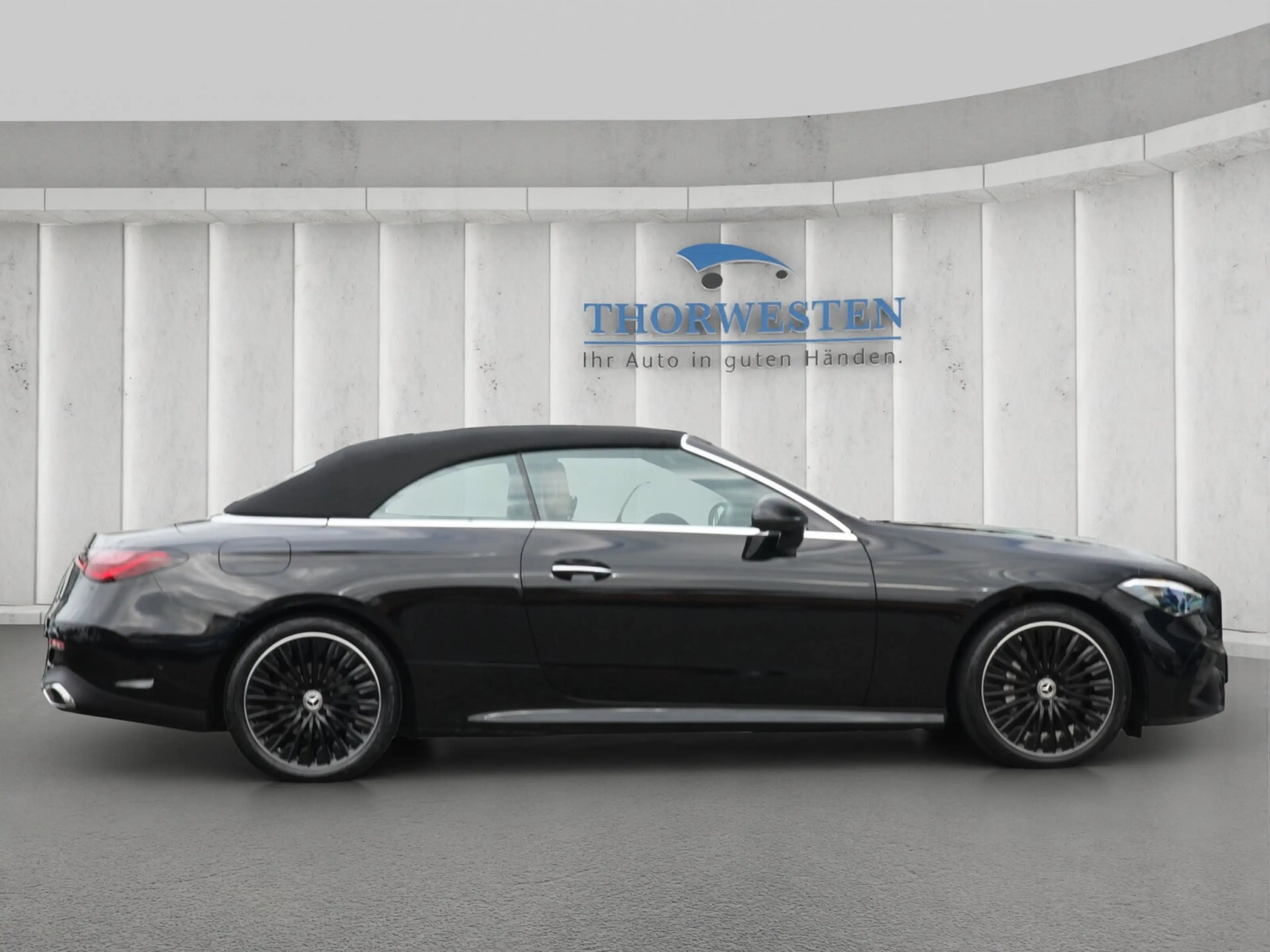 Mercedes-Benz CLE 220 CLE 220 d Cabriolet AMG Line Advanced Plus Night — photo 9