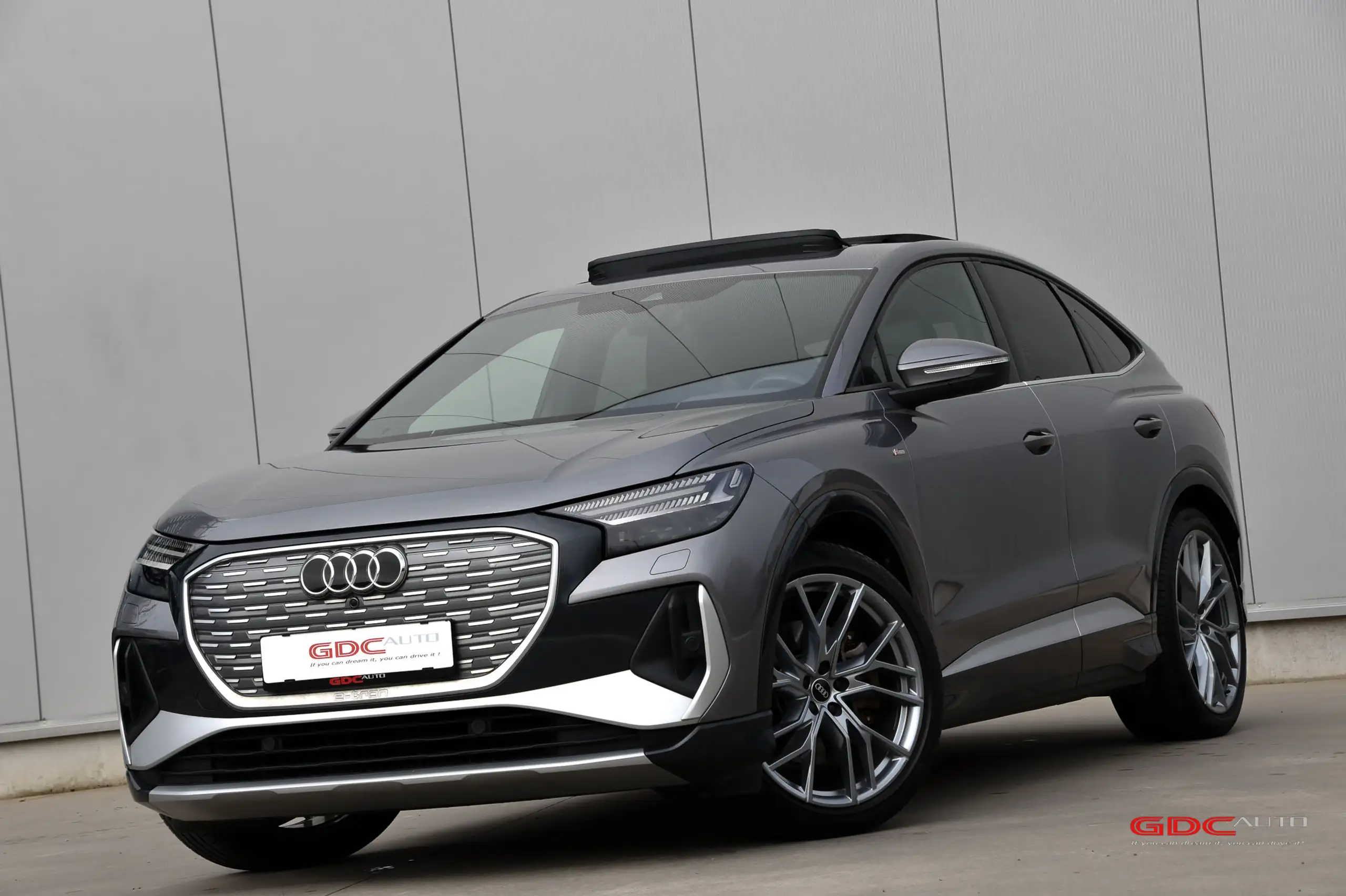 Audi Q4 e-tron 2023