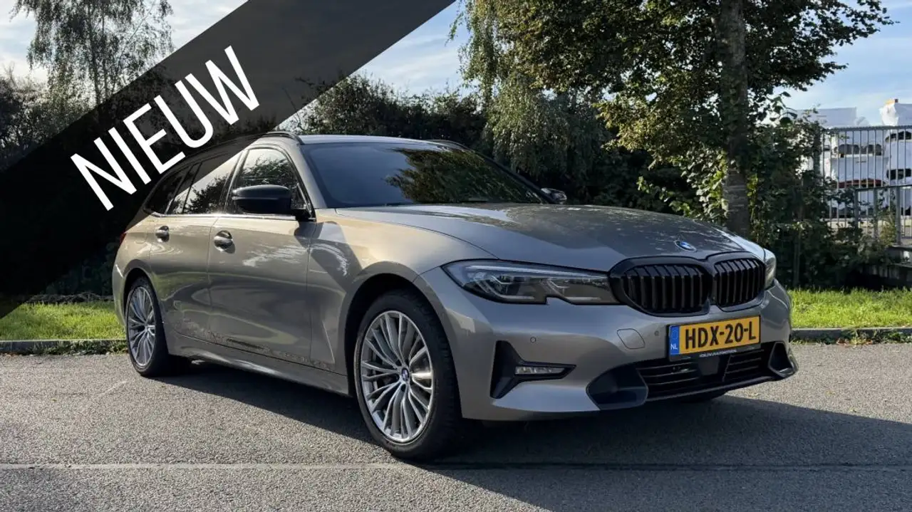 BMW 330