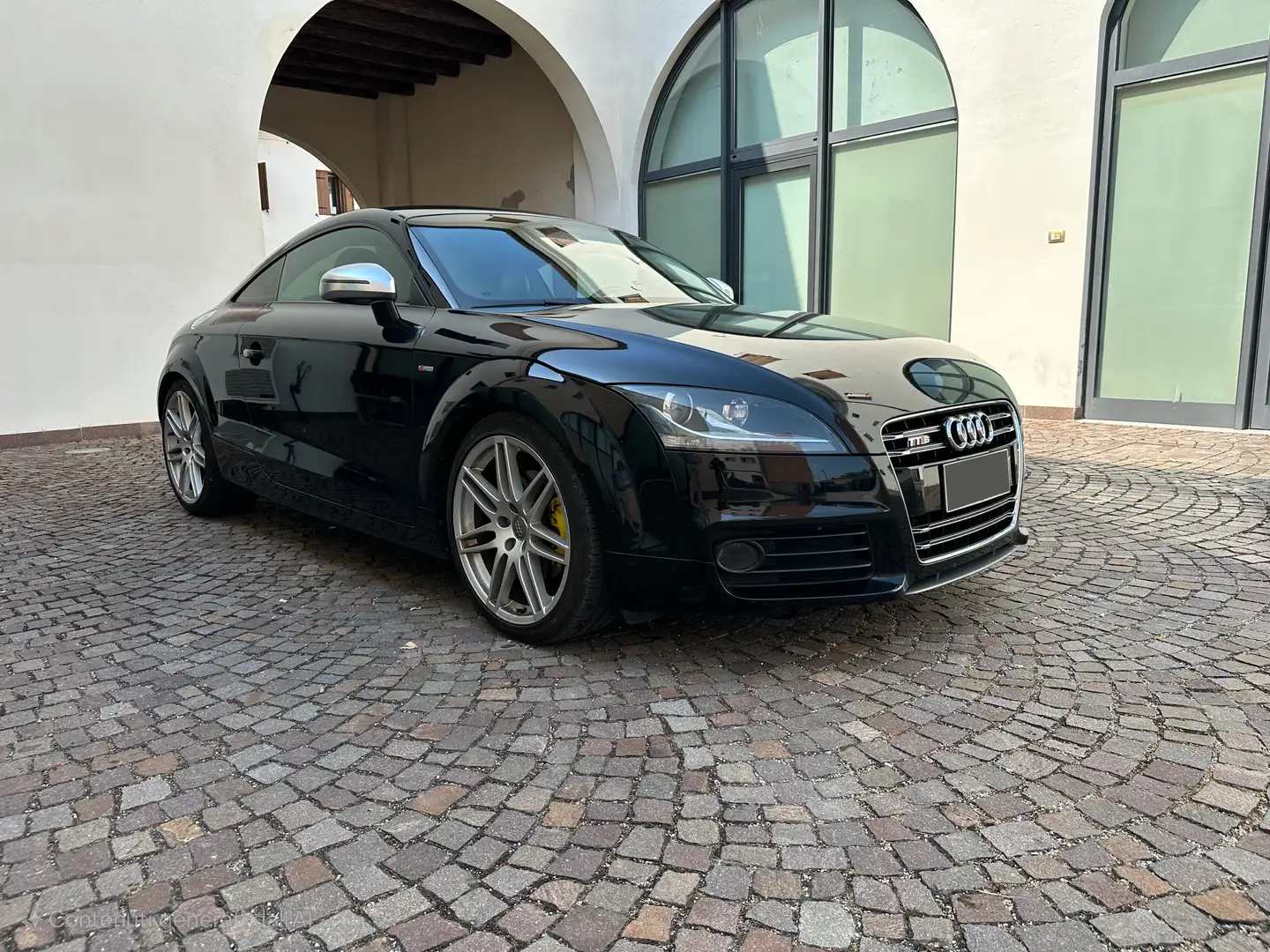 Audi TT TT II 2006 Coupe Coupe 2.0 tfsi s-tronic Noir - 2