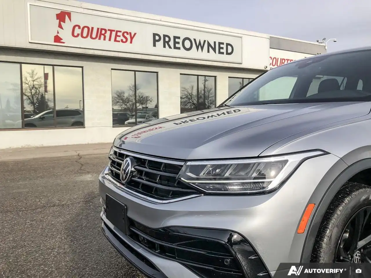 Volkswagen Tiguan снимка Volkswagen Tiguan