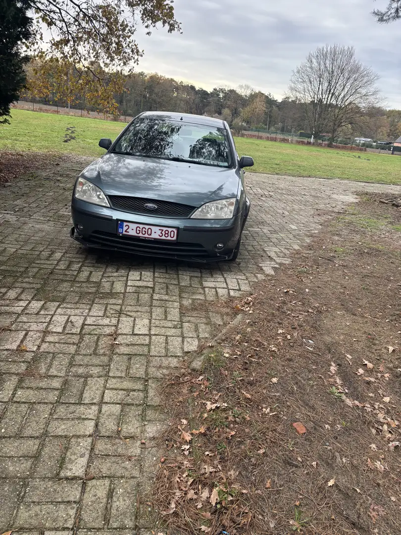 Ford Mondeo - 1