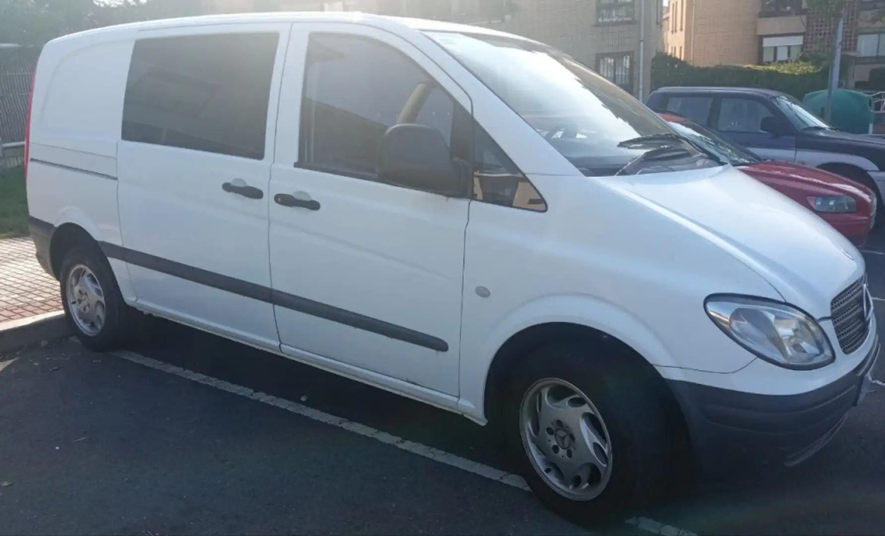 Mercedes-Benz Vito 109CDI L Compacta Blanco - 2