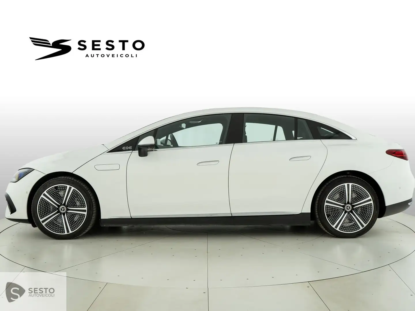 Mercedes-Benz EQE 350 - V295 350+ Premium Launch Edition Weiß - 2