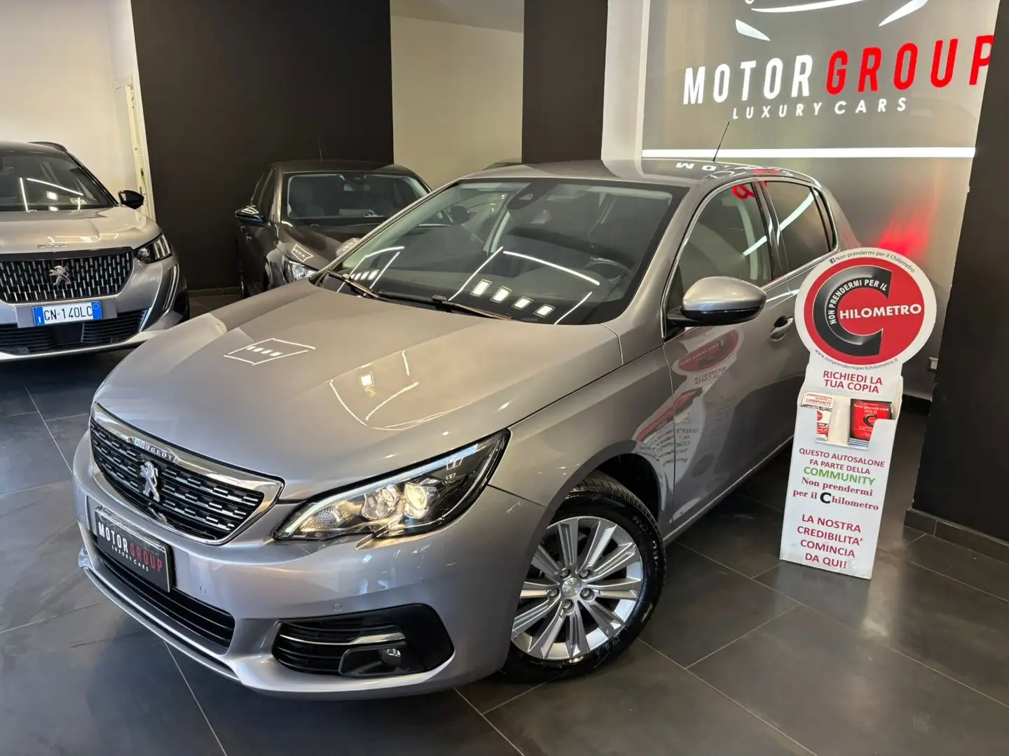Peugeot 308 1.2 PureTech Turbo 130 S&S Allure Argent - 1