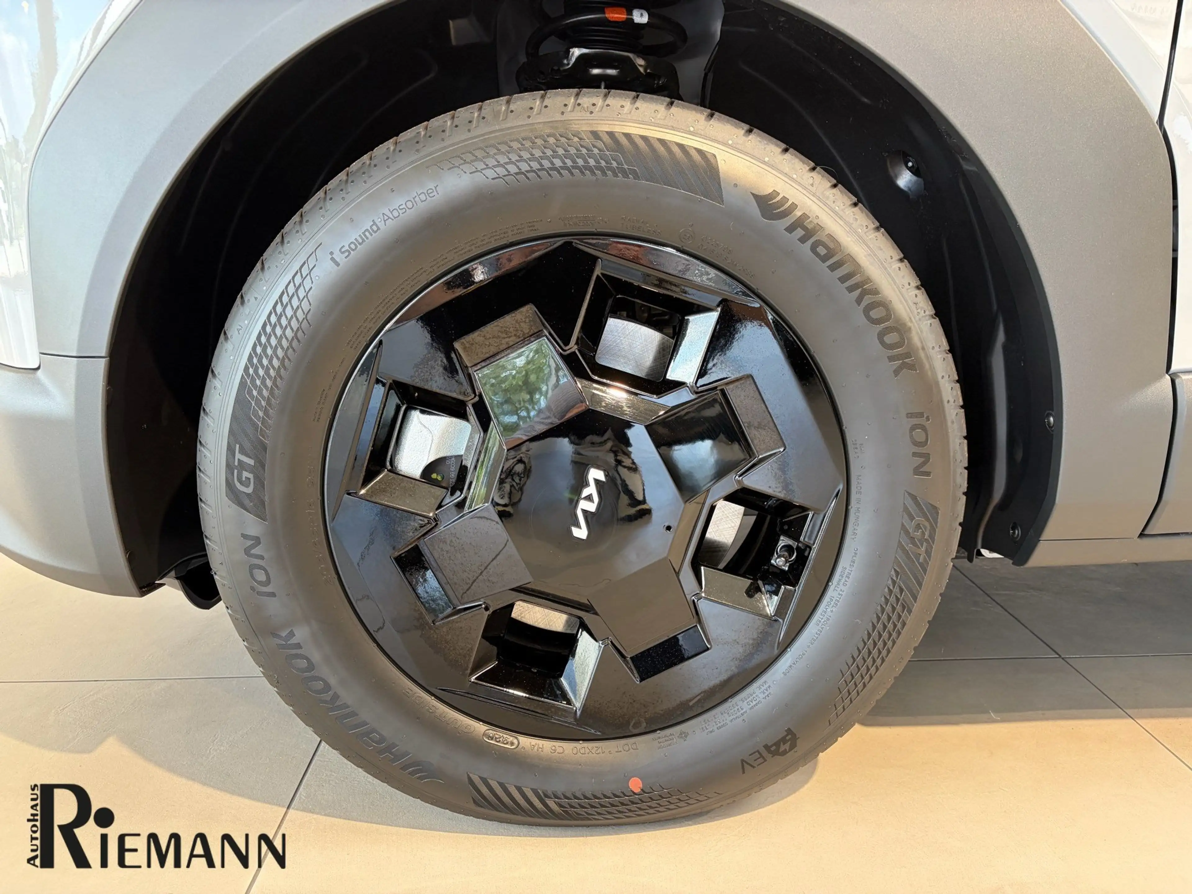 Kia EV2 42,2-kWh Earth + Winter-Connect-Paket — photo 9