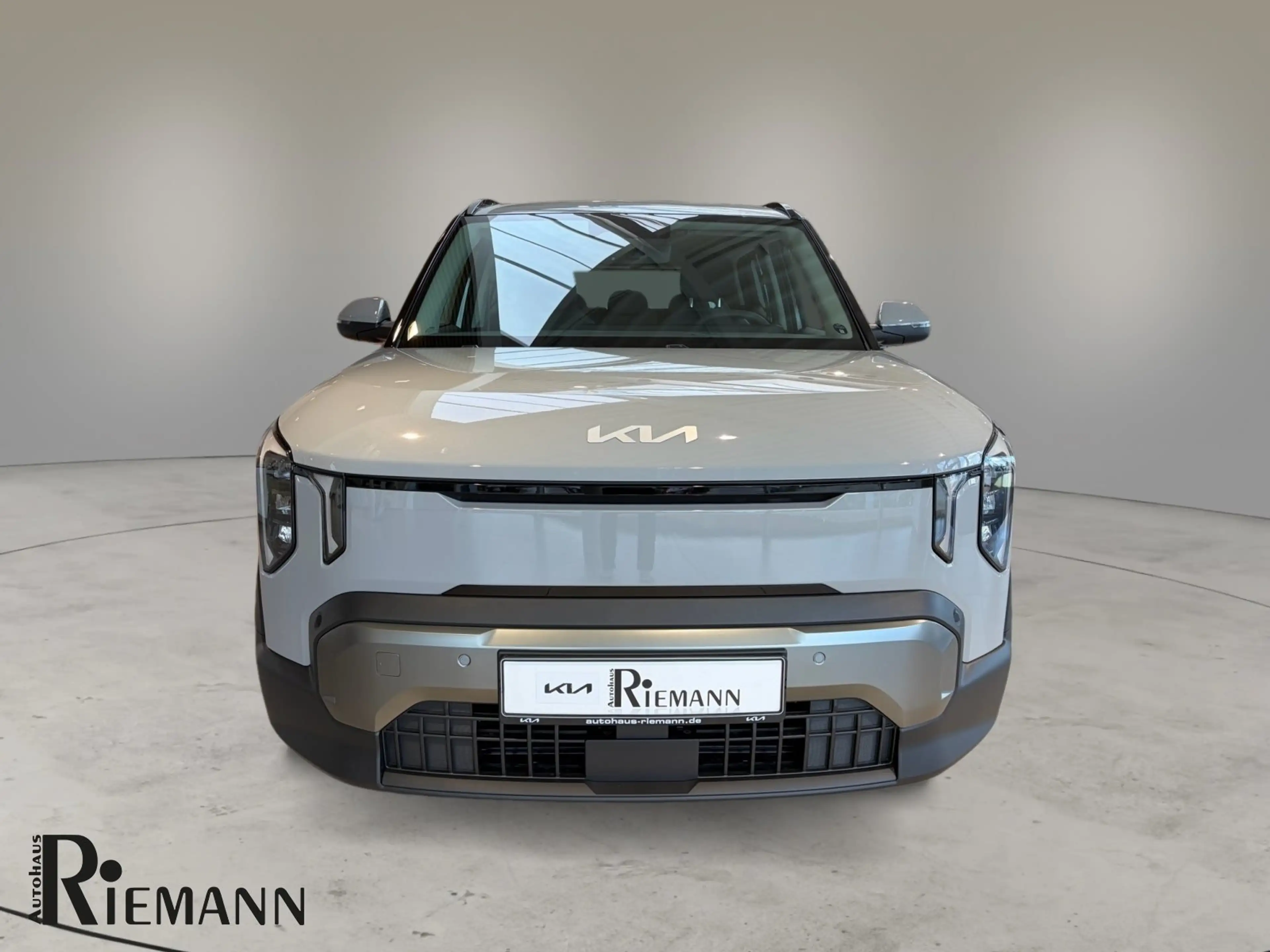 Kia EV2 42,2-kWh Earth + Winter-Connect-Paket — photo 2