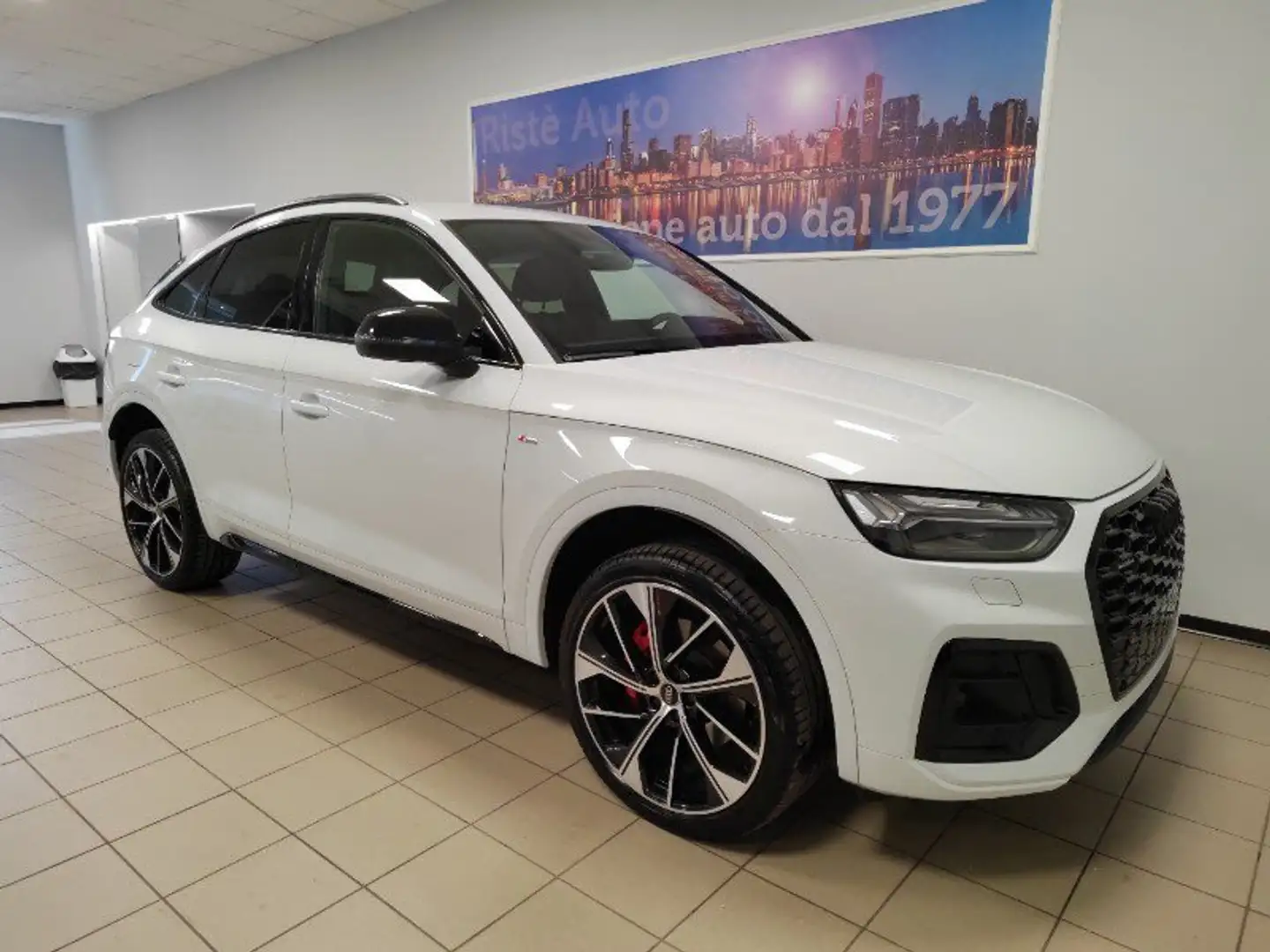 Audi Q5 Q5 SPB 40 TDI quattro S tronic Identity Black Bianco - 1