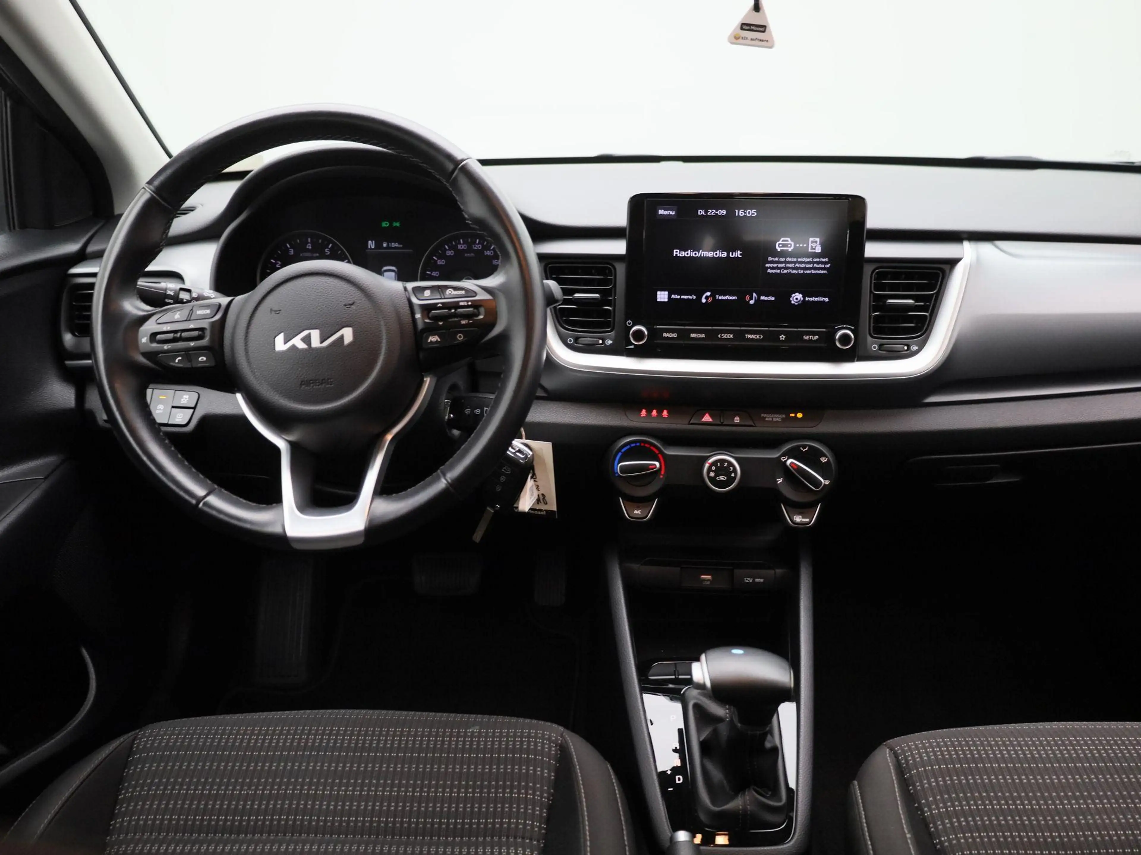 Kia Stonic 1.0 T-GDi MHEV DynamicLine | APPLE CARPLAY | AIRCO — photo 7