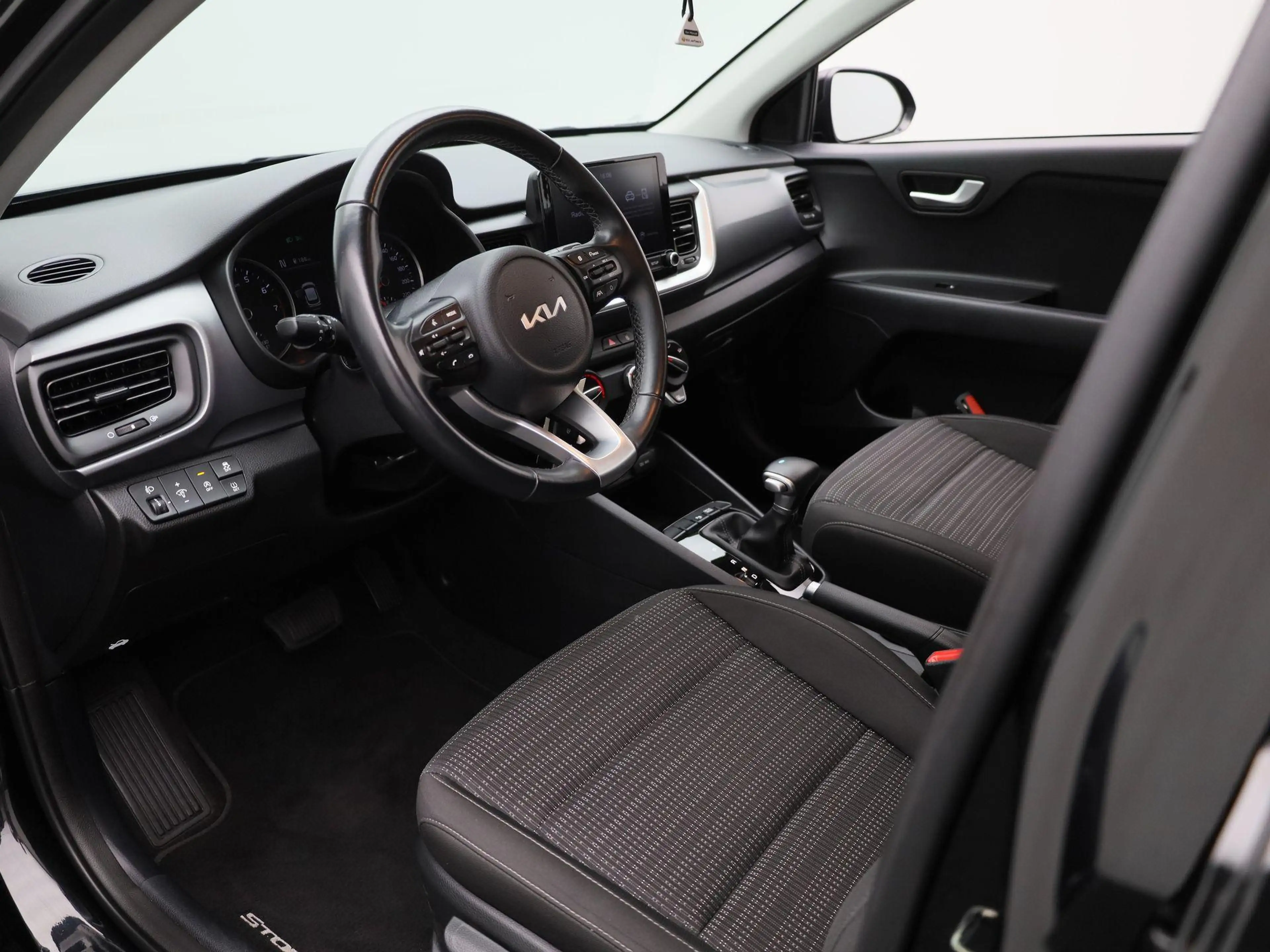 Kia Stonic 1.0 T-GDi MHEV DynamicLine | APPLE CARPLAY | AIRCO — photo 15