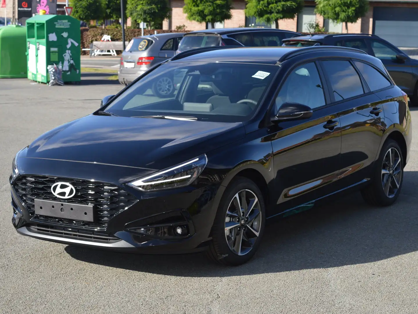 Hyundai i30 Kombi 1.0TGDI AUTOMAAT Nieuw met daginschrijving! Noir - 1