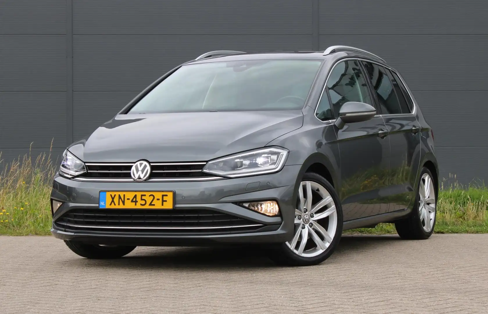 Volkswagen Golf Sportsvan 1.5 TSI ACT Highline Edition Panodak Trekhaak Came Gris - 2