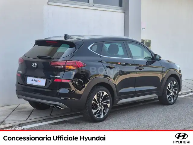 Hyundai Tucson view 4