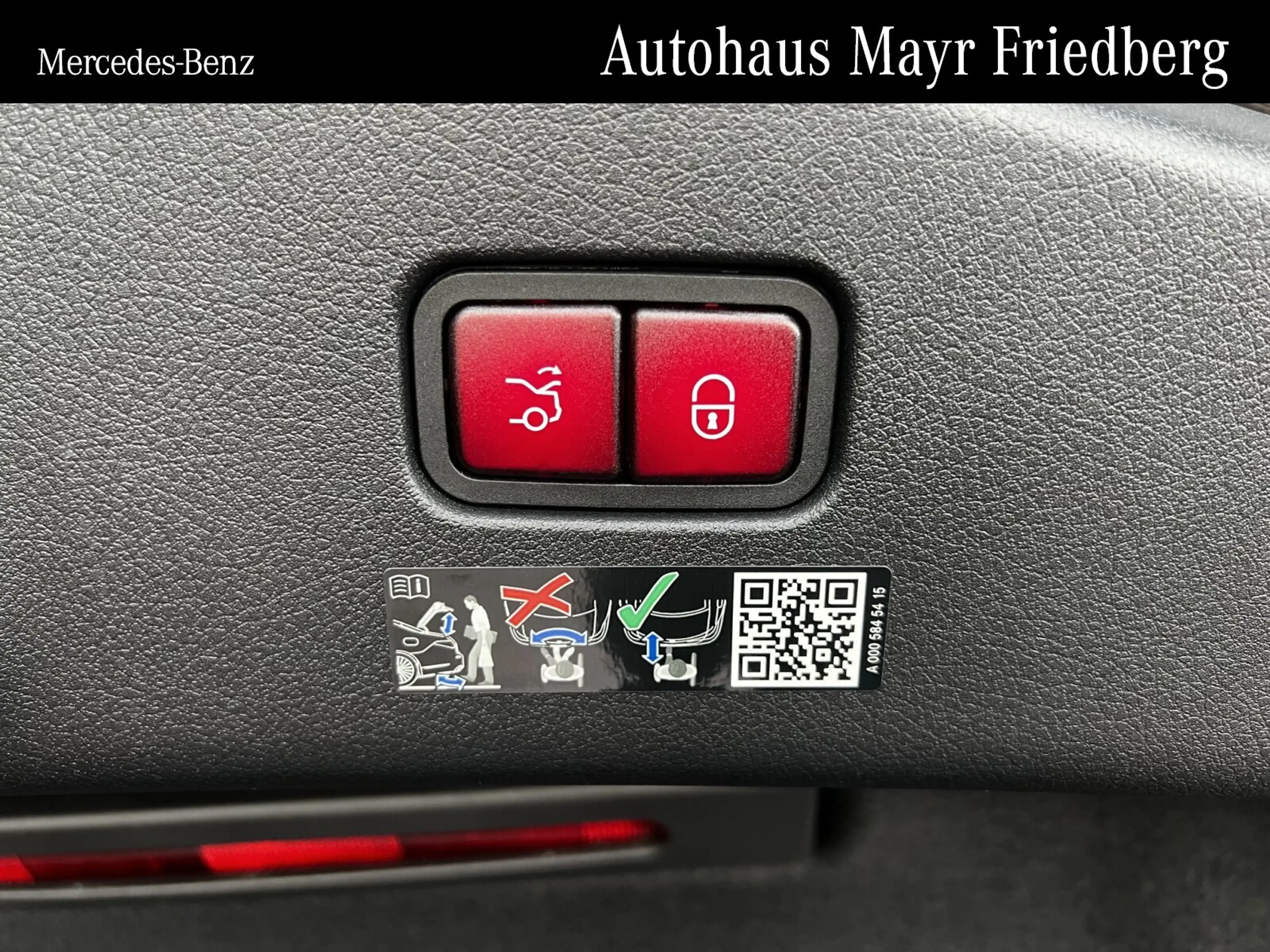 Mercedes-Benz CLE 300 CLE 300 e Coupe AMG+PANO+360°+MASSAGESITZE+19" — photo 6