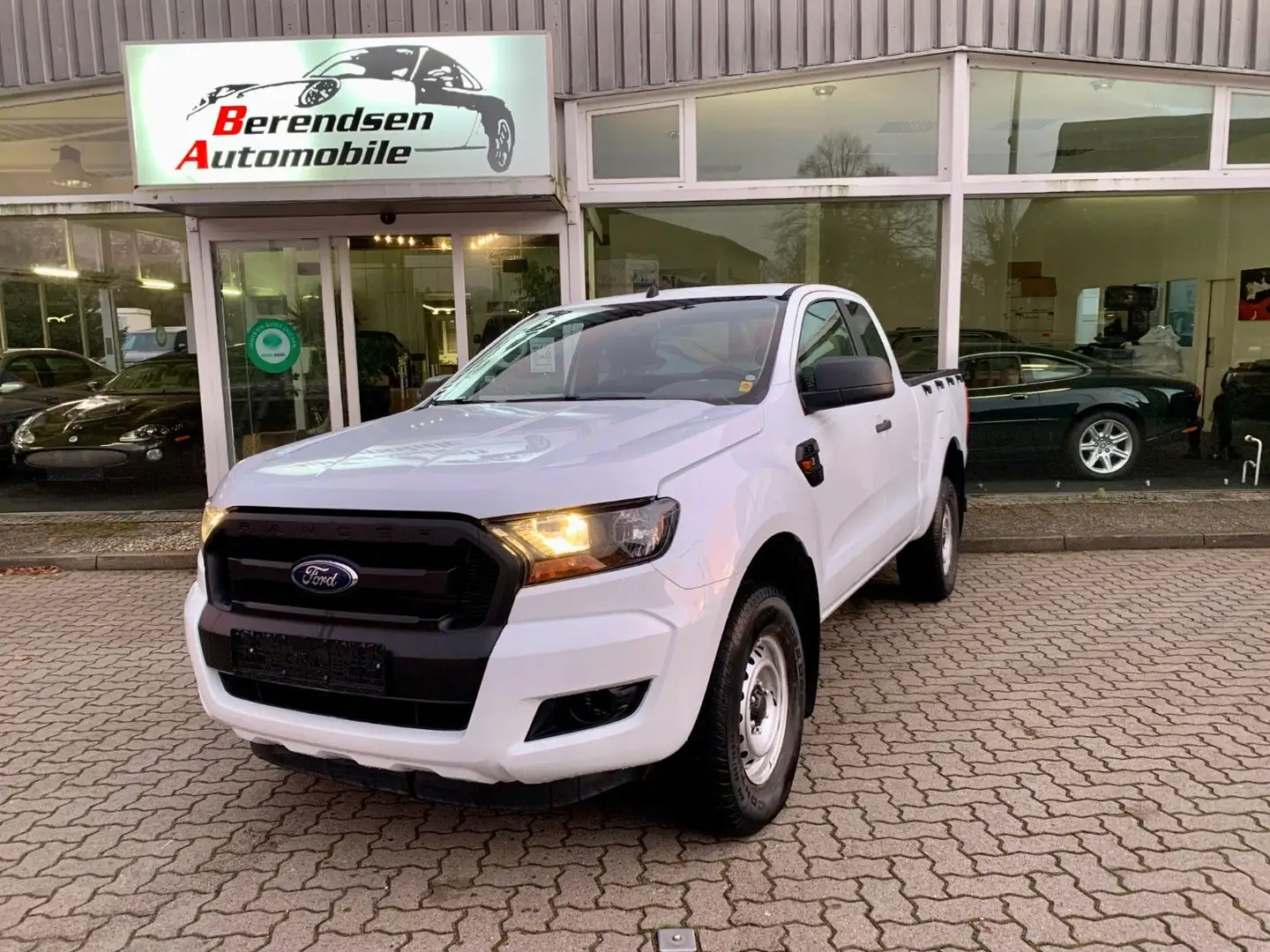 Ford Ranger RANGER XL EXTRA CAB./4x4/SZH/TEMPOMAT/TÜV+SERV. Weiß - 1
