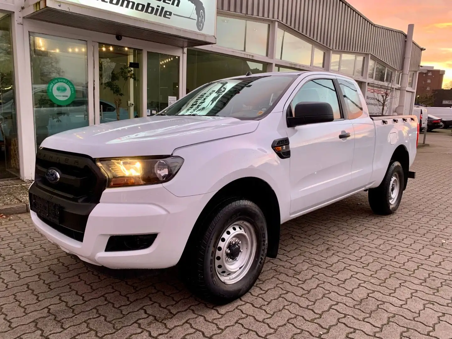 Ford Ranger RANGER XL EXTRA CAB./4x4/SZH/TEMPOMAT/TÜV+SERV. Weiß - 2