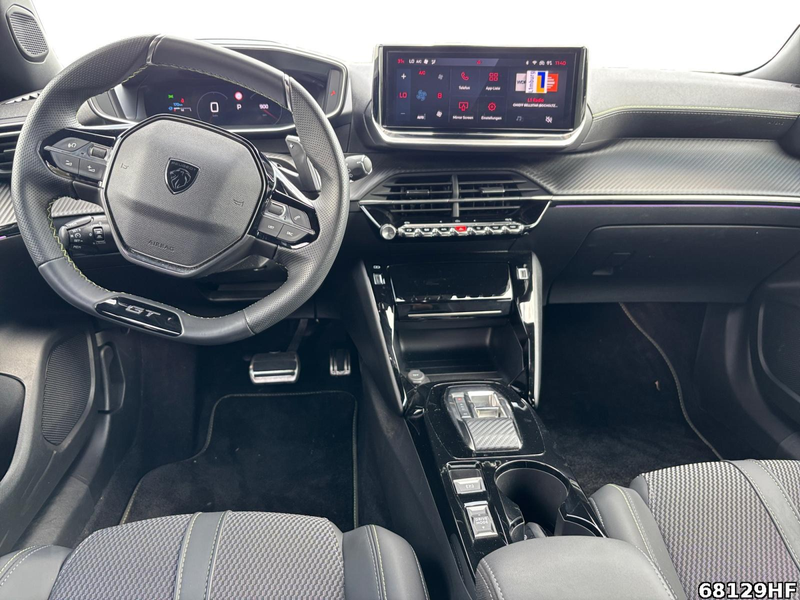 Peugeot 2008 GT — photo 8