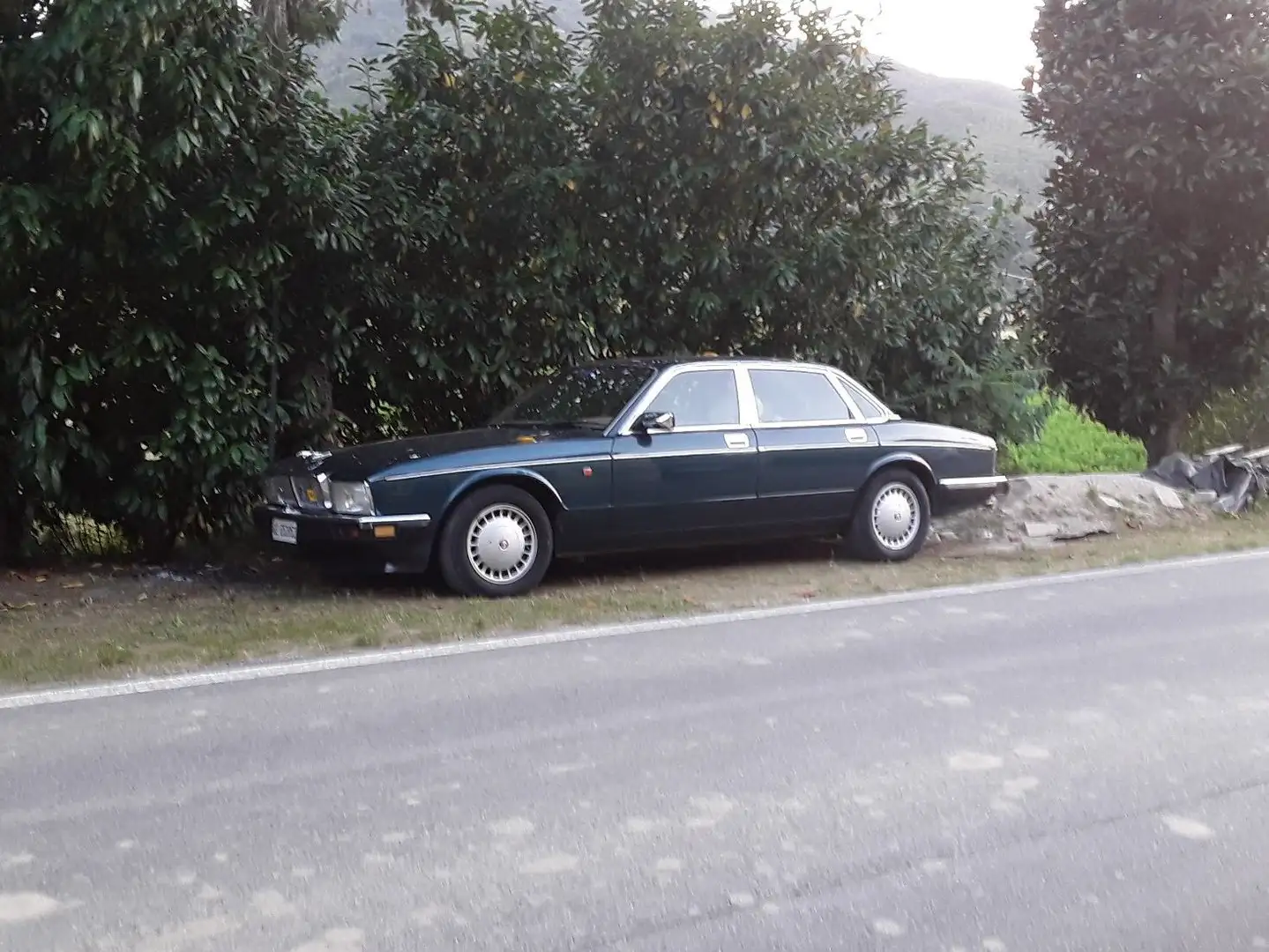 Jaguar XJ6 XJ6 4.0 Daimler Verde - 1