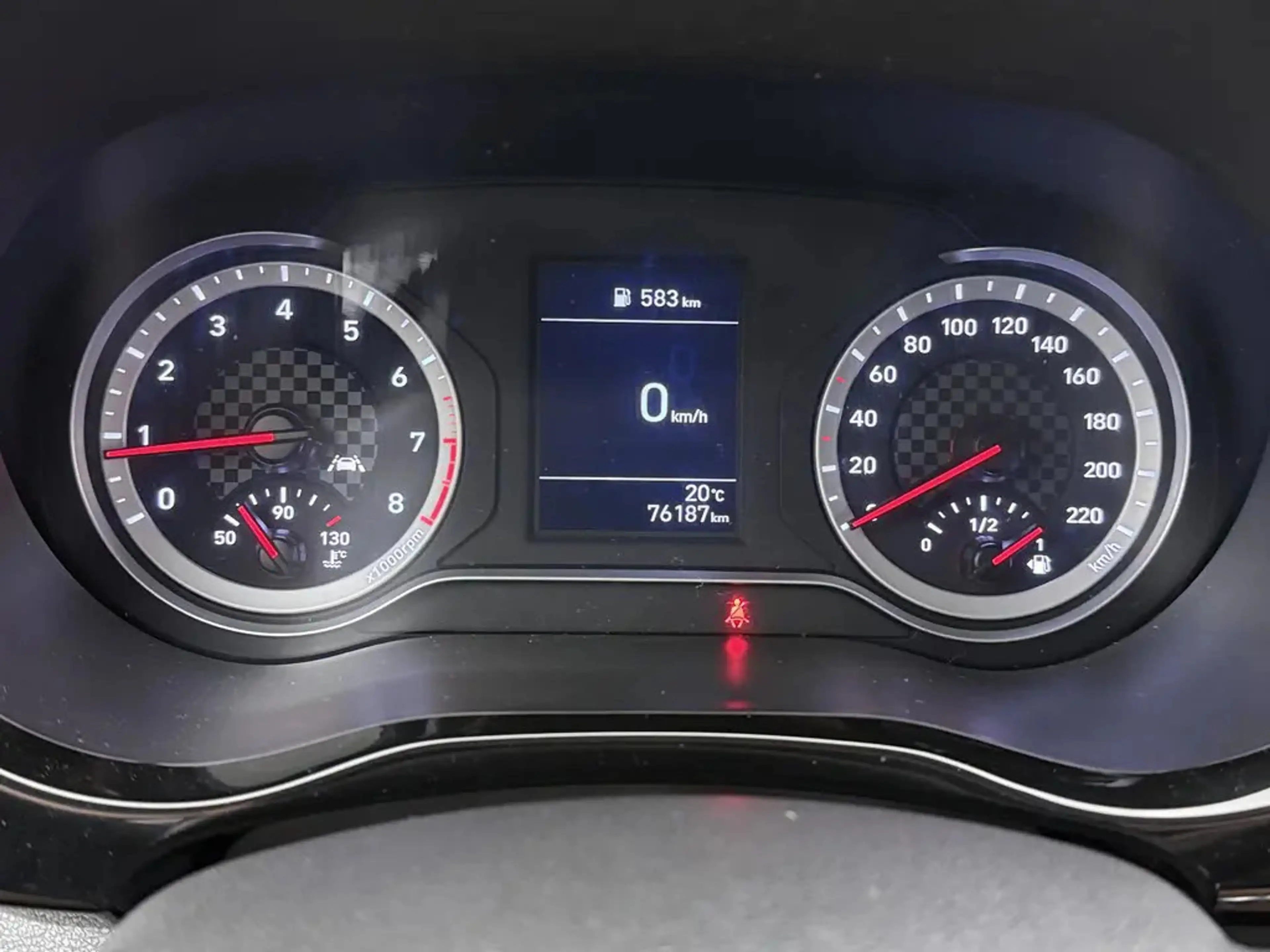 Hyundai i10 1.0 Comfort Compact, zuinig en verrassend compleet — photo 8