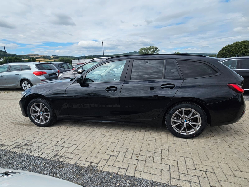 BMW 320 Baureihe 3 Touring 320 d xDrive Advantage — photo 9