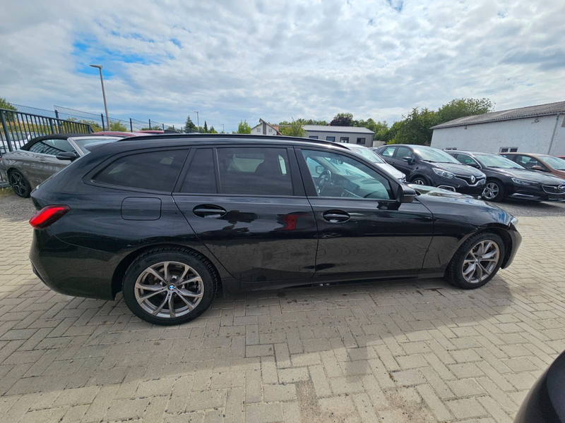 BMW 320 Baureihe 3 Touring 320 d xDrive Advantage — photo 4