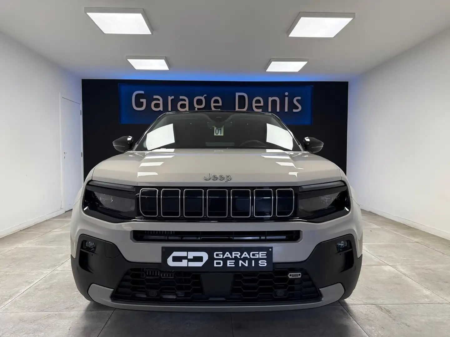 Jeep Avenger 1.2 Turbo **GPS+CAMERA**TOIT-PANO**LED**GARANTIE Grijs - 2