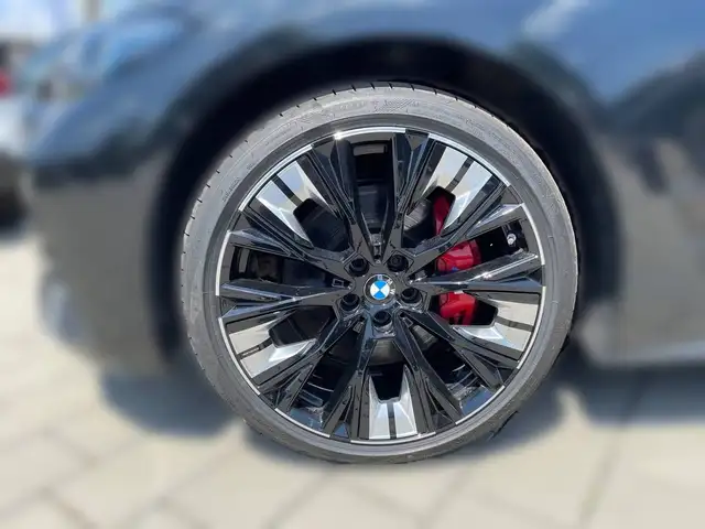 BMW M view 5
