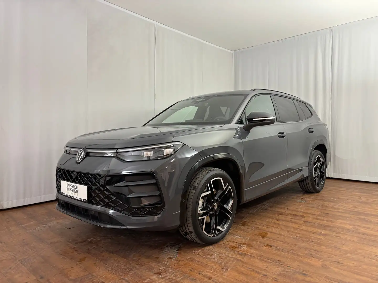 Volkswagen Tayron Sport TDI 4MOTION DSG Grau - 1