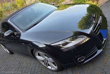 2.0 TFSI Roadster