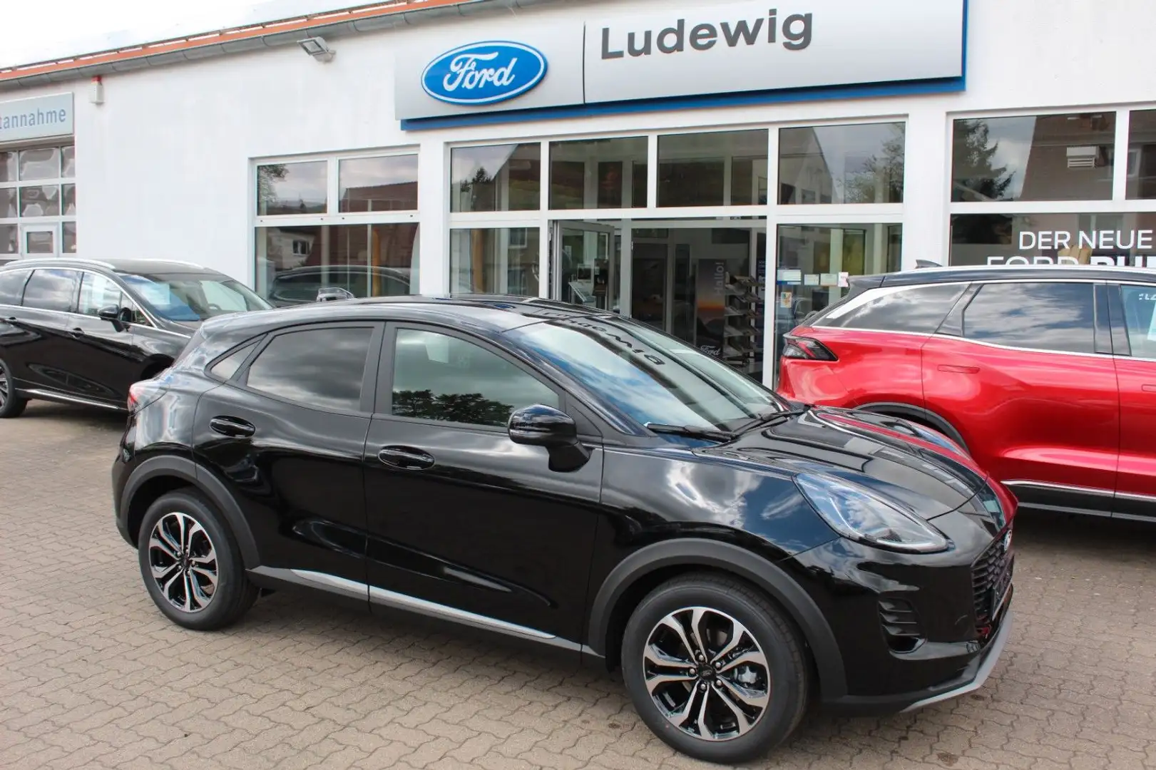 Ford Puma Titanium mHEV Winterpaket Garantie 5 Jahre Schwarz - 1
