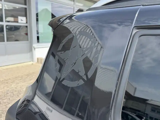 Jeep Renegade view 12