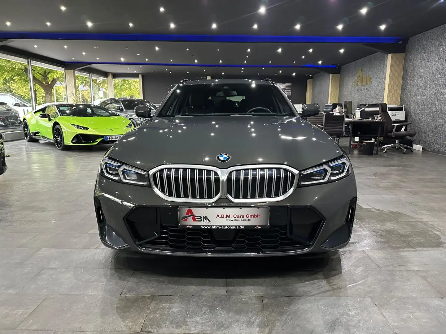 BMW 320 i M Sport / MEMORY/ KAMERA /AHK / LEDER/ ACC Grau - 2