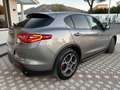 Alfa Romeo Stelvio 2.2 Turbodiesel 190 CV AT8 Q4 Sprint Gris - thumbnail 3