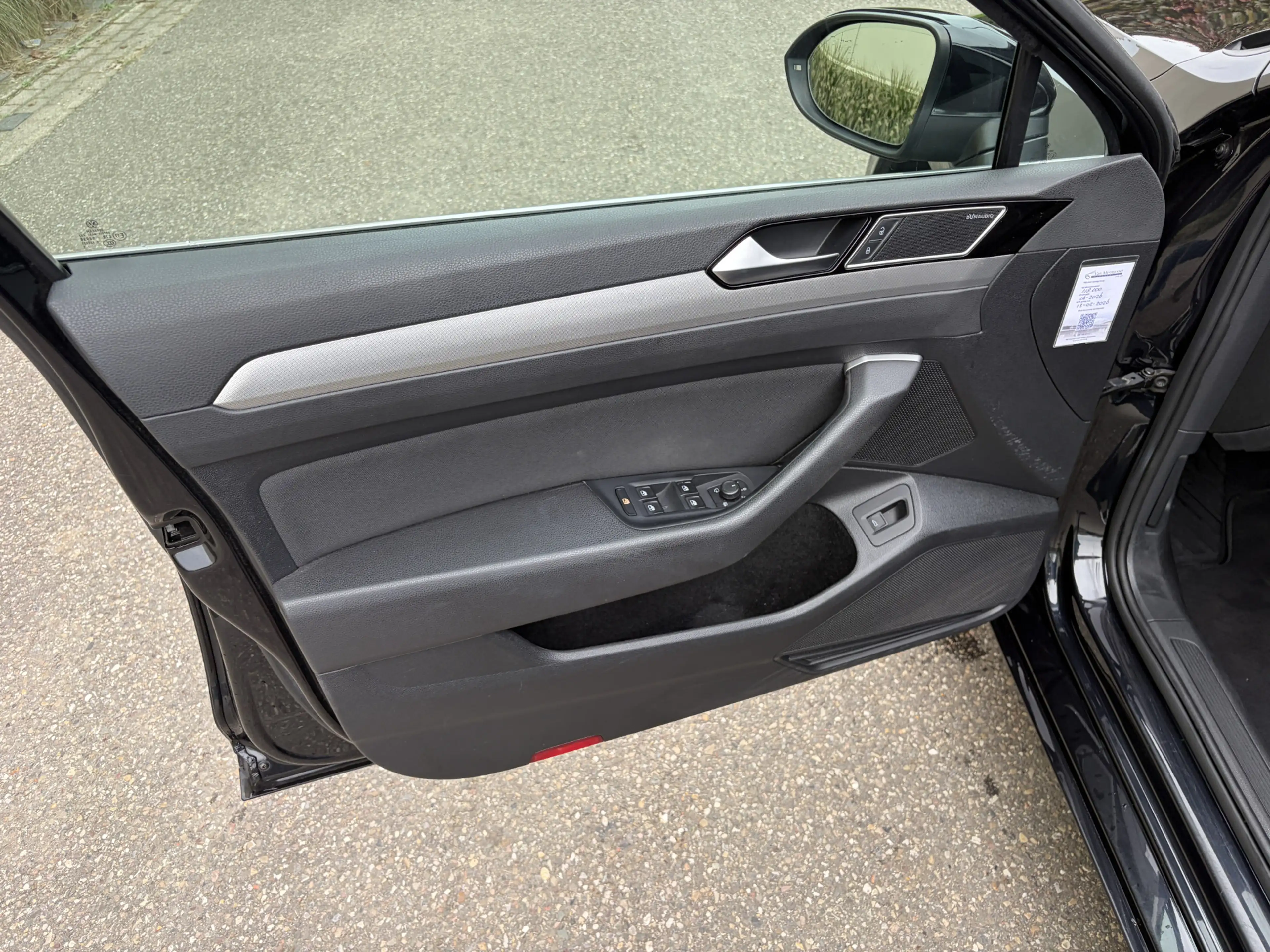 Volkswagen Passat Variant 1.4 TSI Highline Business R / AUTOMAAT / NAVI / CR — photo 6