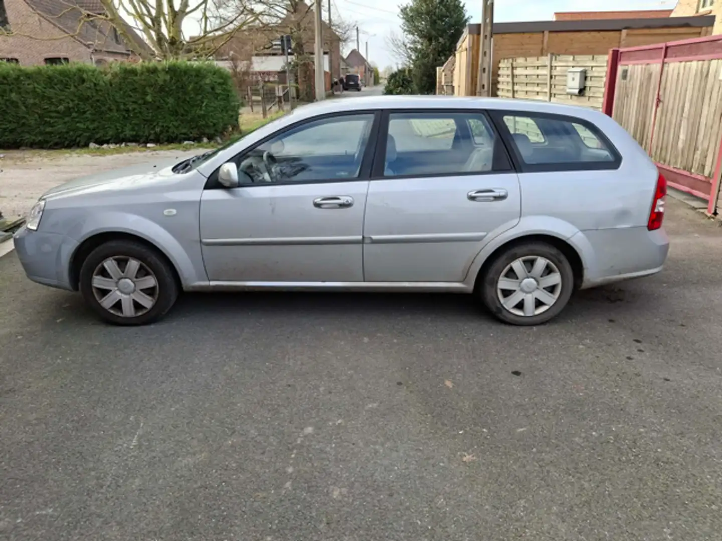 Chevrolet Nubira Nubira 1.6 Kombi Gas SX Silber - 2