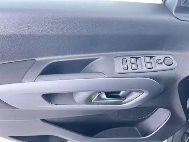 Citroen Berlingo view 11