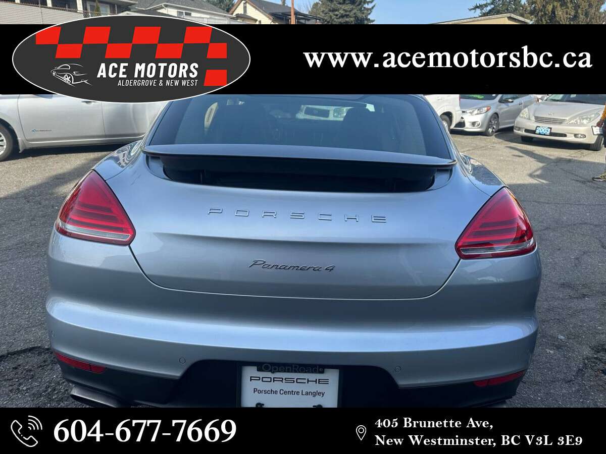 2016 Porsche Panamera 4 Edition — снимка 1