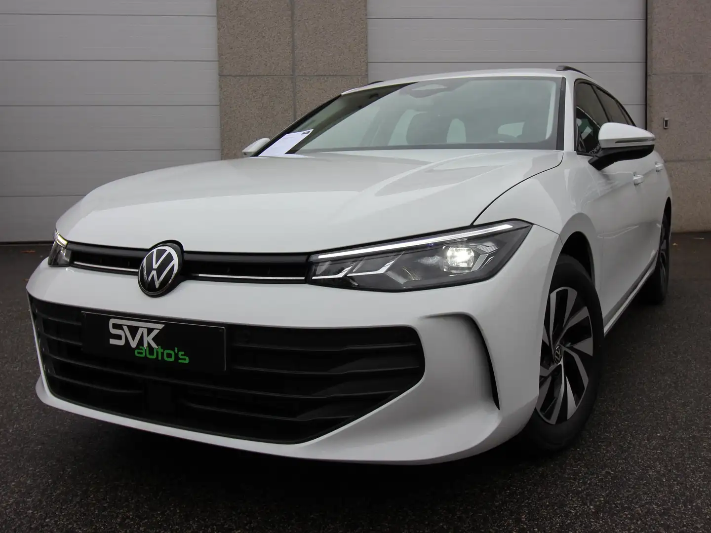 Volkswagen Passat Variant 1.5 e-TSI//DSG//NEW CAR... Blanc - 1