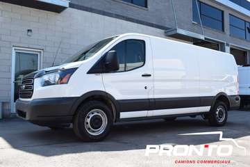 T-250 148WB ** FULL RACK ** CARFAX CLEAN **