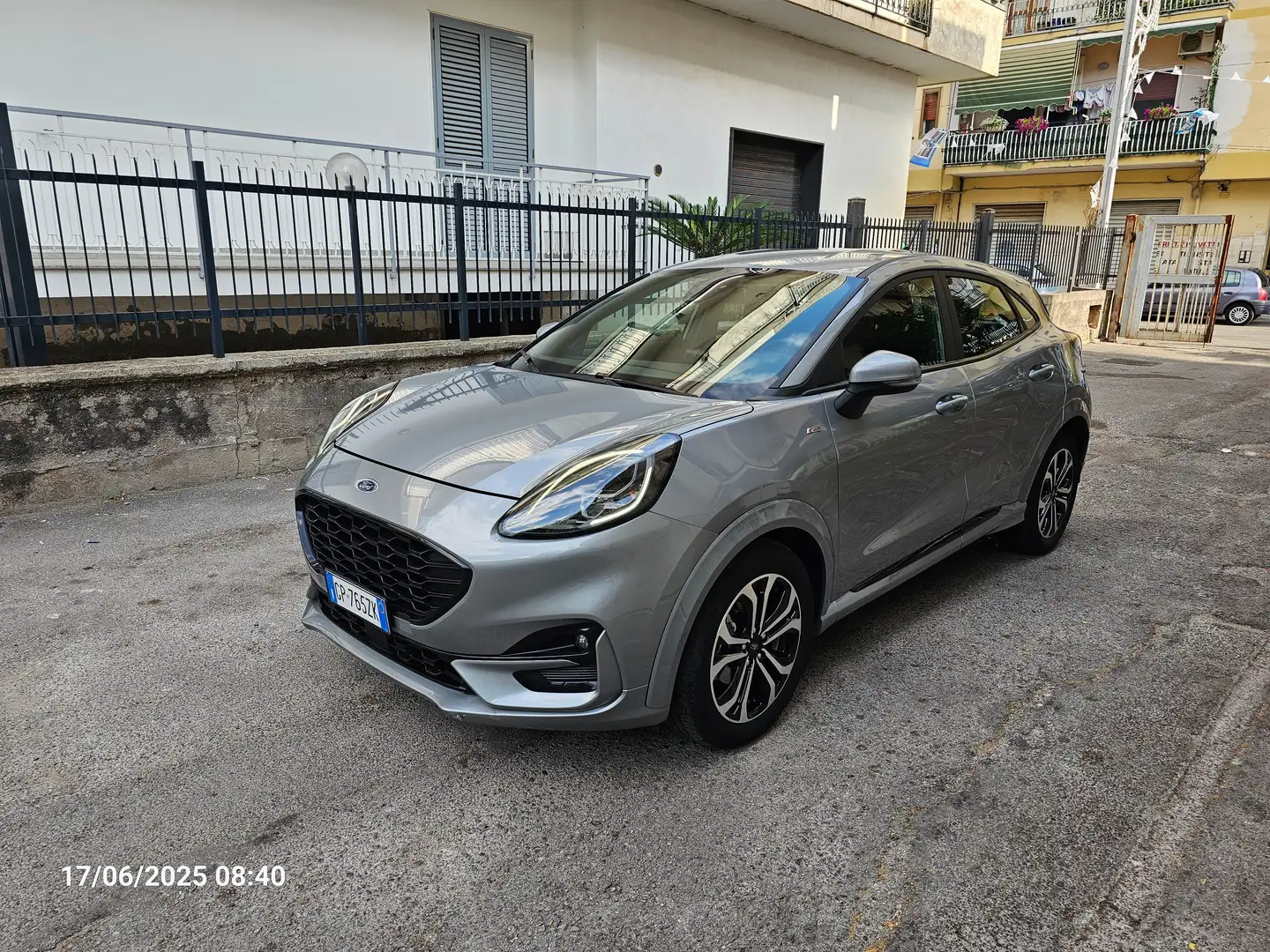 Ford Puma 1.0 ST-Line Ufficiale 5 anni garantita da Ford Grigio - 1